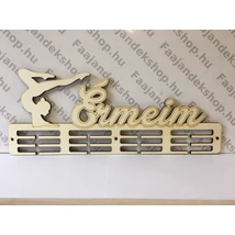 Érmeim éremtartó Gym lány 4 osztás 3 soros