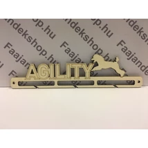 agility feliratú éremtartó