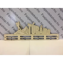 Túráim lány éremtartó 4 osztás 2 soros 