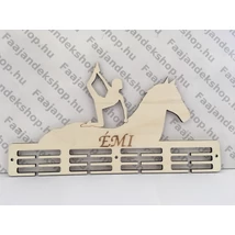 Lovastorna 4 osztás 3 soros