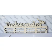 Taekwondo lány 4 osztás 3 soros