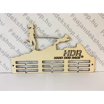 Hard Dog Race 3 osztás 3 soros lány